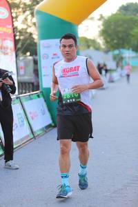 BIB: 2810
                            <button type="button" onclick="openModal(3633804)" class="btn btn-primary btn-sm float-right btn-popup" data-toggle="modal" data-target=".modal-high-quality">
                        <i class="fas fa-shopping-cart"></i> Add to Cart
                    </button>
                                            <button type="button" onclick="isThisMe(3633804, true)" class="btn btn-success btn-sm float-right btn-popup btn-isme hidden" data-toggle="tooltip" data-placement="bottom" title="นี่คือรูปของคุณใช่ไหม คลิกที่นี่เพื่อเอาเข้าอัลบั้ม">
                        <i class="fas fa-plus"></i> Add to album
                    </button>
                    <button type="button" onclick="isThisMe(3633804, false)" class="btn btn-warning btn-sm float-right btn-popup btn-isnotme hidden">
                        <i class="fas fa-ban"></i> Remove from album
                    </button>